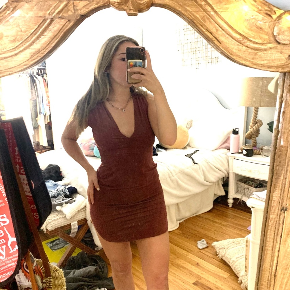 Maroon Bodycon Dress🤍